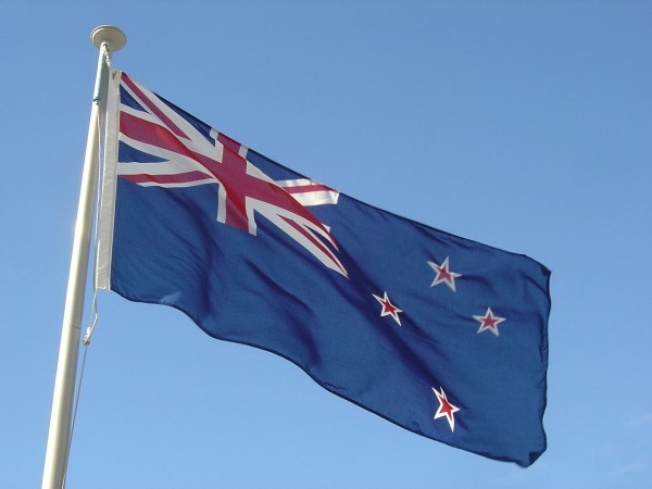1280px-NZ_flag_Photo