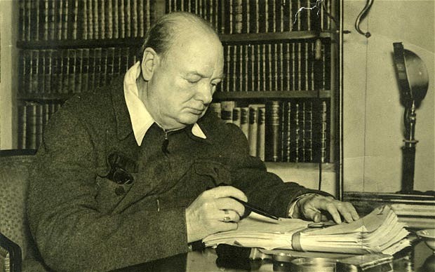 churchill-writer_2276360b